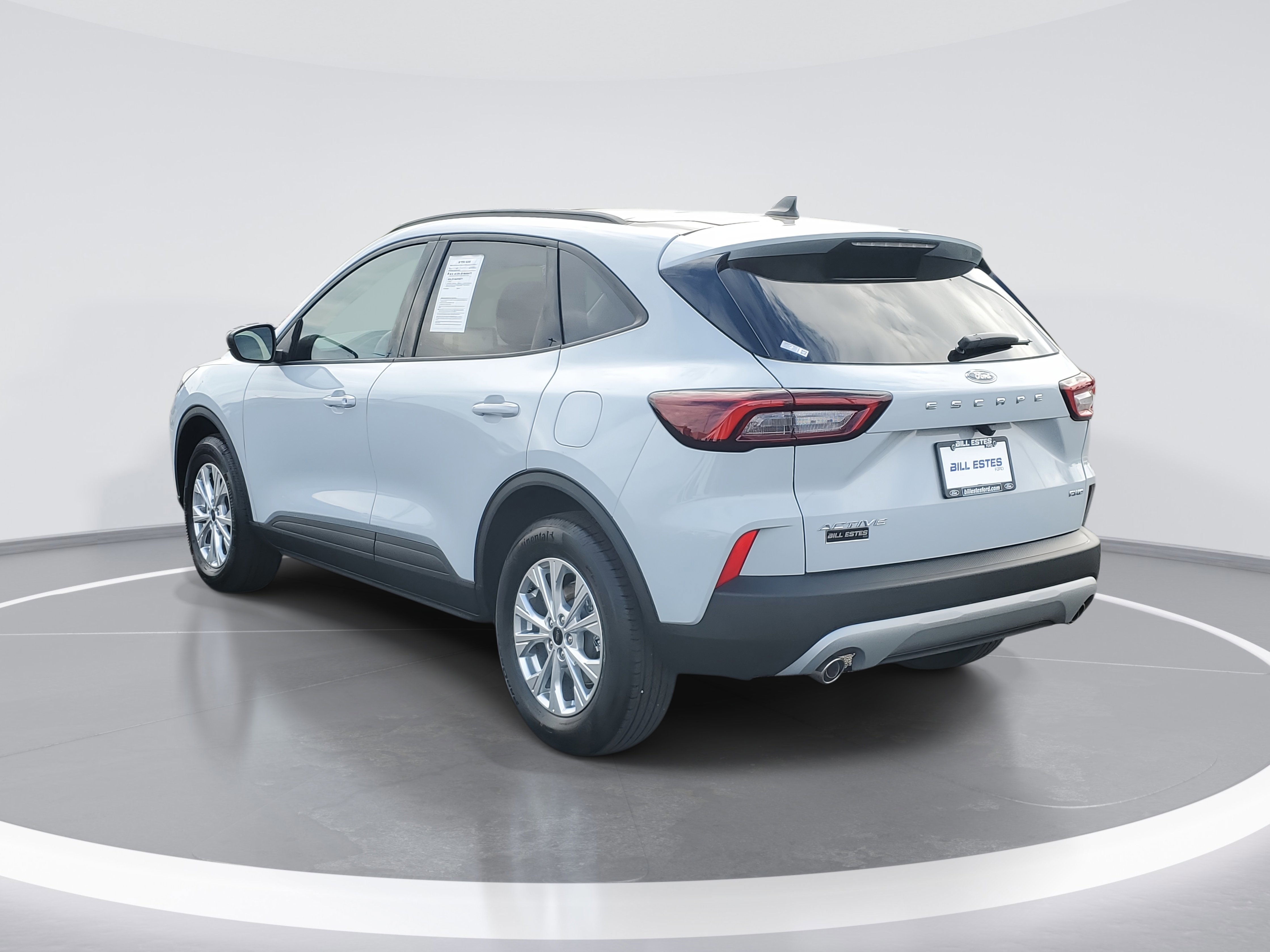 Certified 2026 Ford Escape Active w/ Cold Weather Package image 2