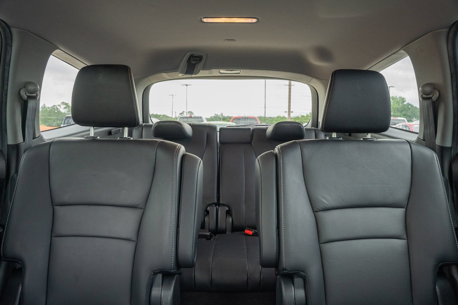 Used 2019 Honda Pilot Touring image 14