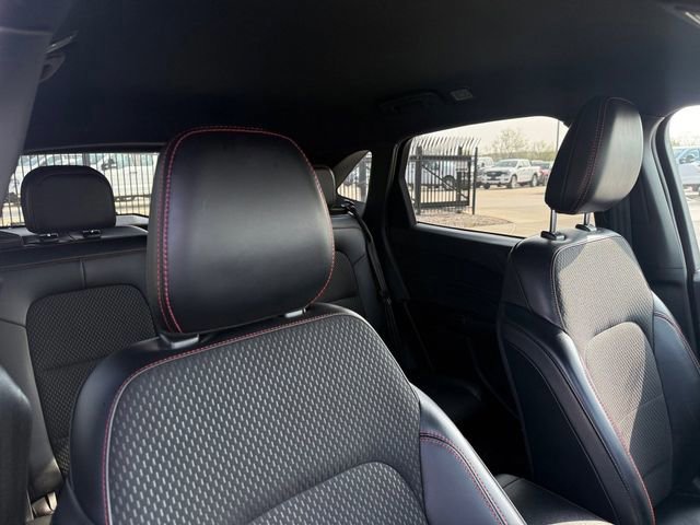 Certified 2025 Ford Escape ST-Line image 15