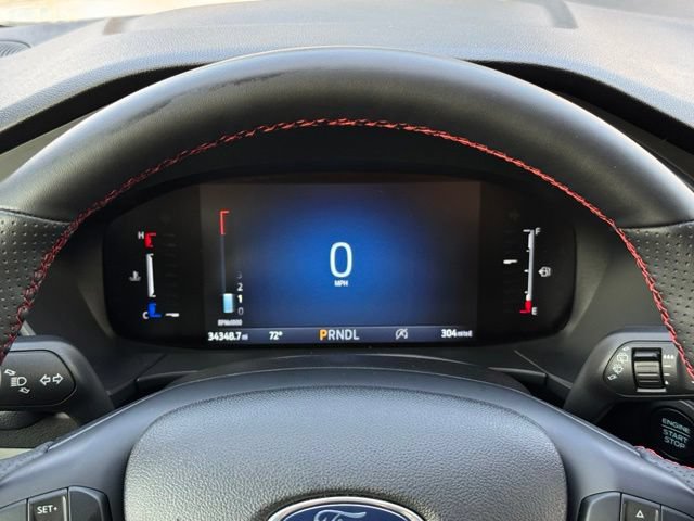 Certified 2025 Ford Escape ST-Line Select AWD/4WD image 33