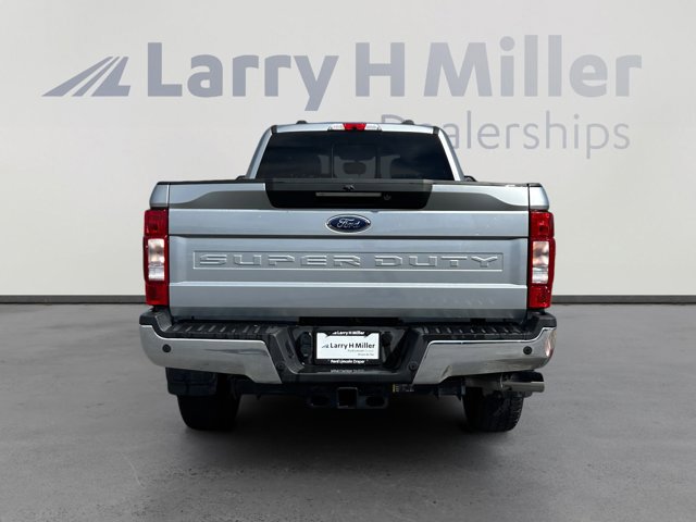 Certified 2022 Ford F350 Lariat w/ Lariat Ultimate Package image 4