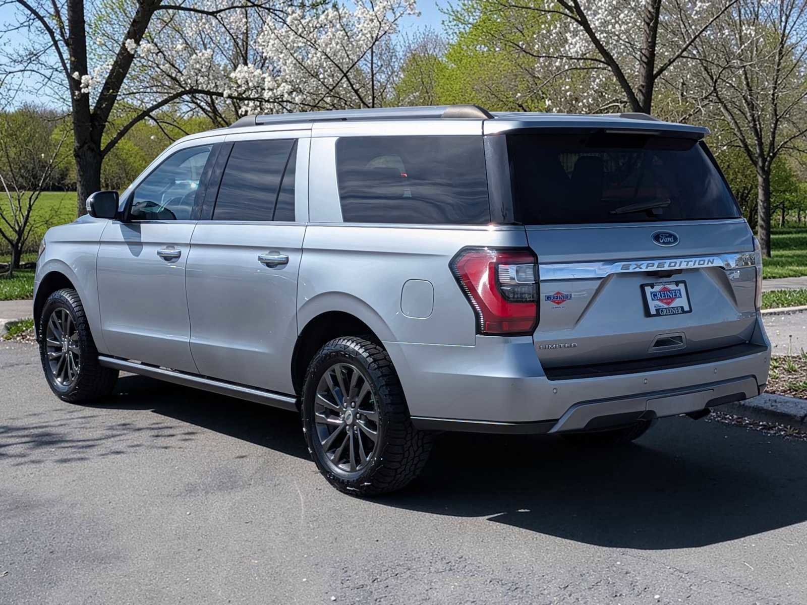 Certified 2020 Ford Expedition Max Limited image 5