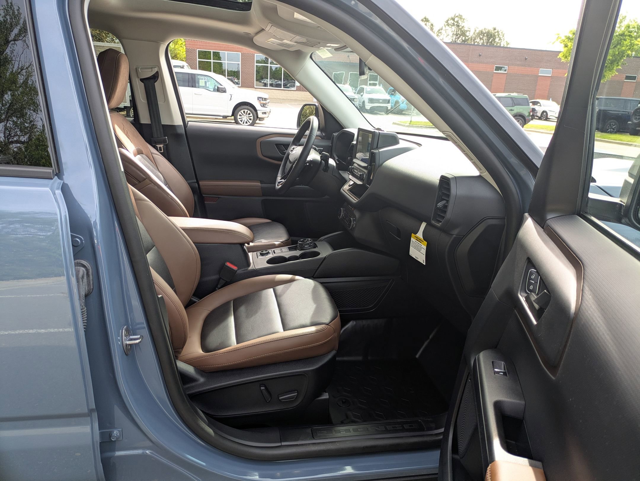 Certified 2024 Ford Bronco Sport Badlands w/ Premium Package image 38