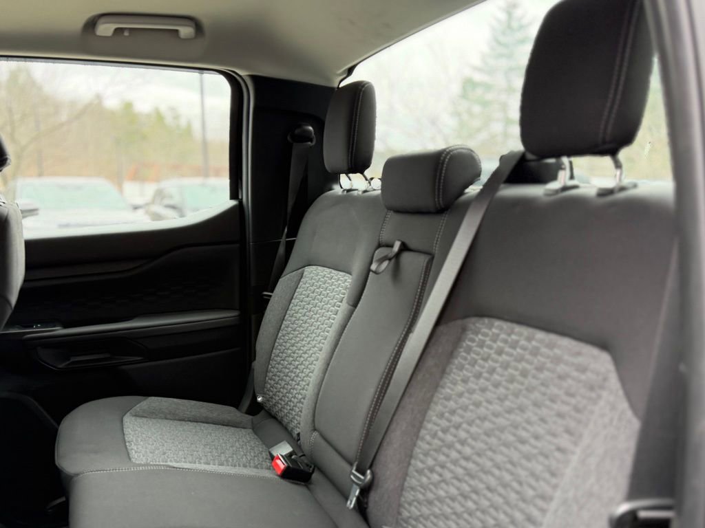 Certified 2024 Ford Ranger XL image 3