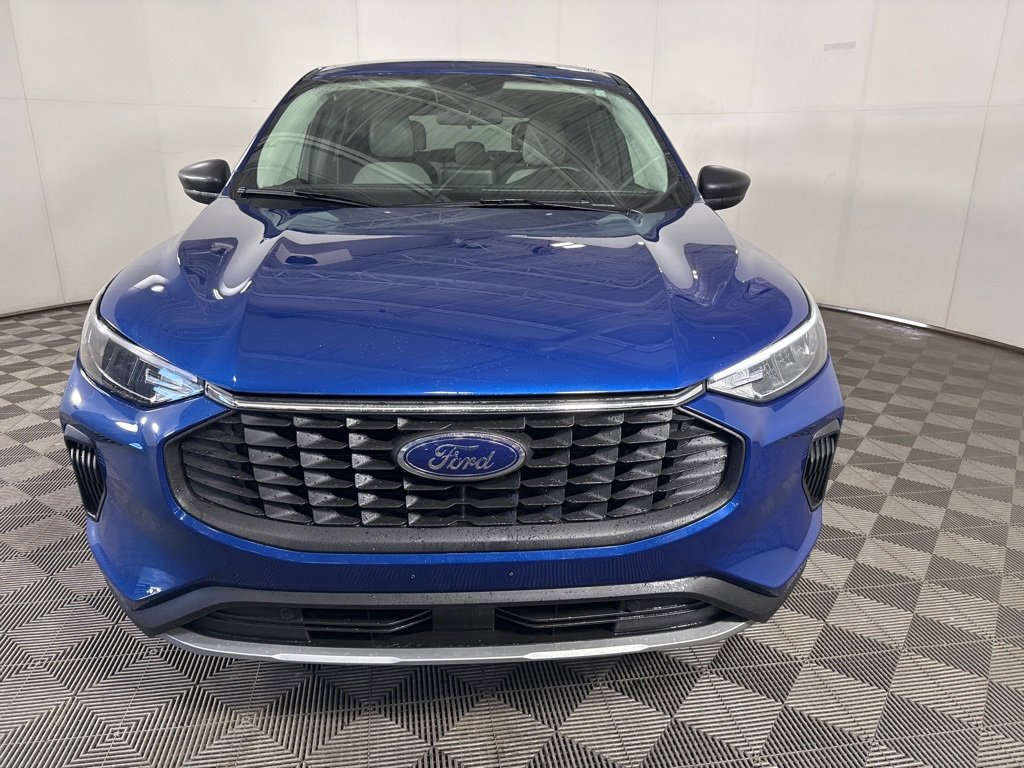 Certified 2023 Ford Escape Active image 10