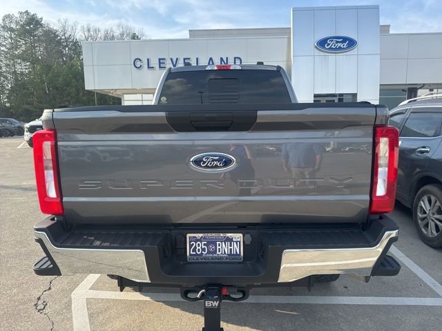 Certified 2024 Ford F250 XLT w/ Tremor Off-Road Package image 9