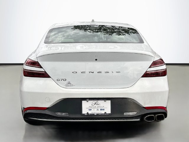 Used 2022 Genesis G70 2.0T RWD image 6