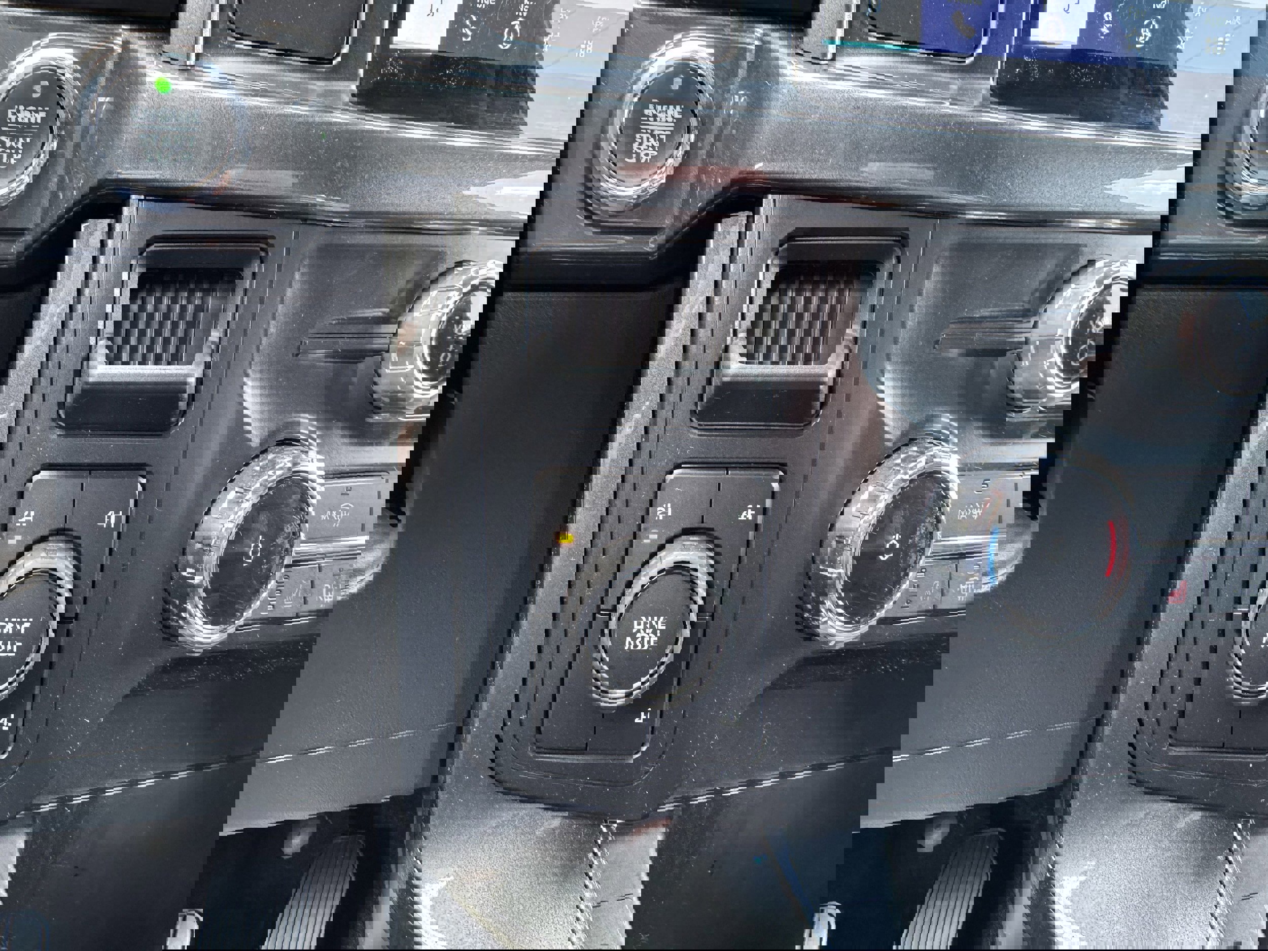 Certified 2022 Ford F150 XLT w/ Equipment Group 302A High image 24