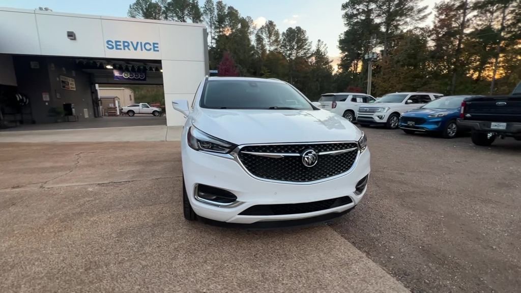 Used 2021 Buick Enclave Avenir w/ Avenir Technology Package image 9