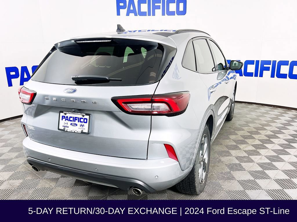 Certified 2024 Ford Escape ST-Line w/ Tech Pack #1 image 3