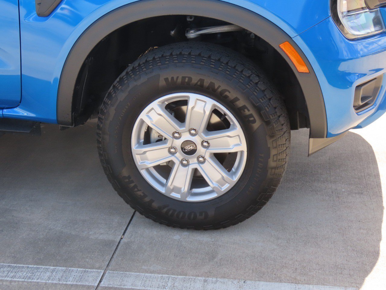 Certified 2024 Ford Ranger XL RWD image 9