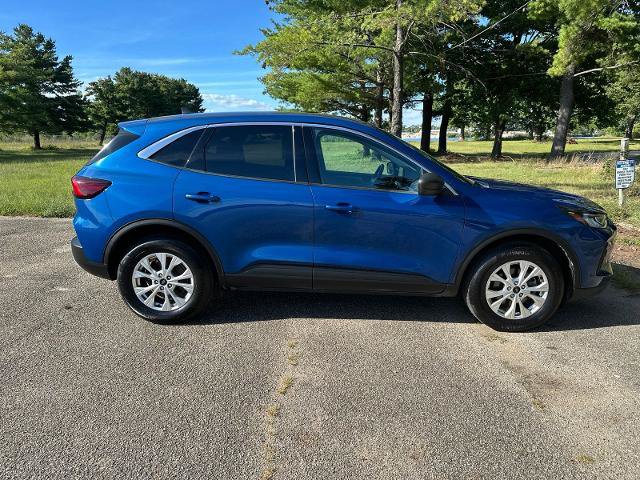 Certified 2023 Ford Escape Active AWD/4WD image 11