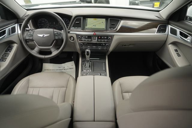 Used 2017 Genesis G80 3.8 RWD image 20