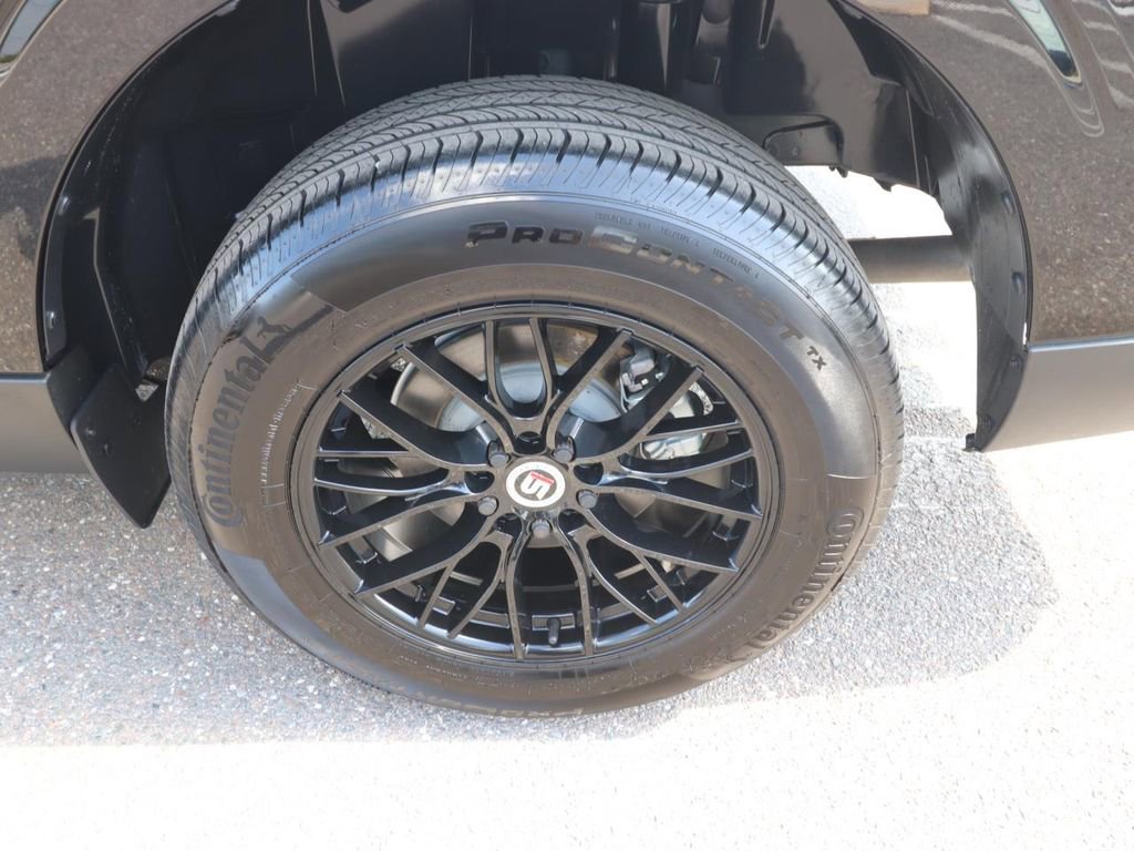 Certified 2025 Ford Maverick XL w/ 4K Tow Package AWD/4WD image 12