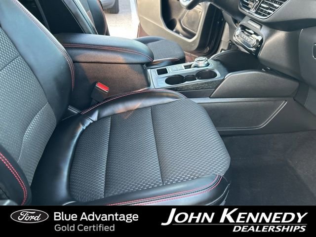 Certified 2023 Ford Escape ST-Line w/ Tech Pack #1 image 33