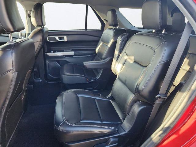 Certified 2023 Ford Explorer XLT w/ Equipment Group 202A RWD image 20