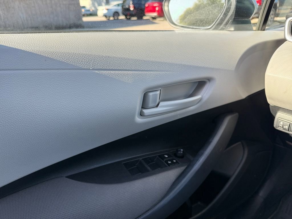 Used 2024 Toyota Corolla LE FWD image 20