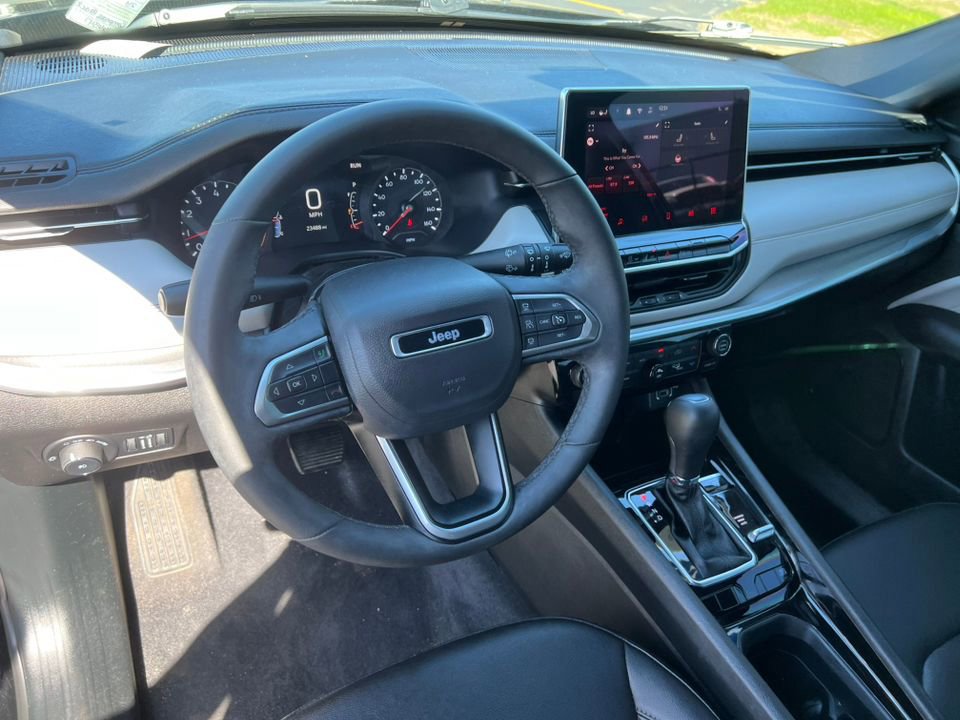 Used 2024 Jeep Compass Limited AWD/4WD image 18