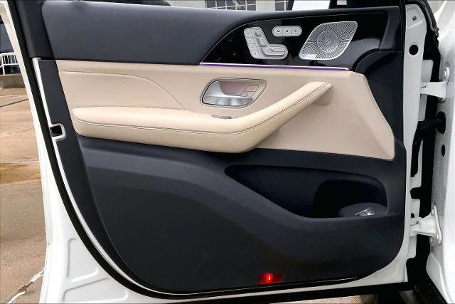 Used 2020 Mercedes-Benz GLS 450 4MATIC image 21