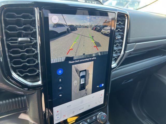 Certified 2024 Ford Ranger Lariat w/ Trailer Tow Package image 15