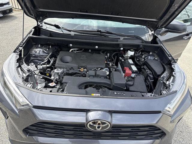 Used 2024 Toyota RAV4 LE AWD/4WD image 29