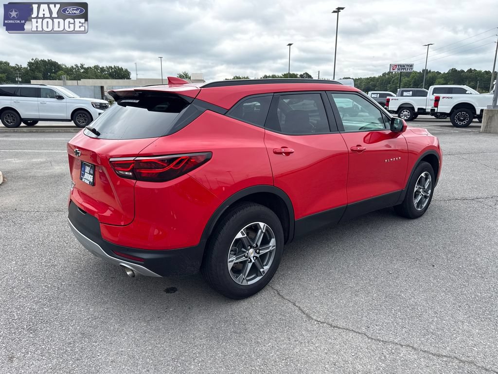 Used 2024 Chevrolet Blazer LT w/ Convenience Package FWD image 7