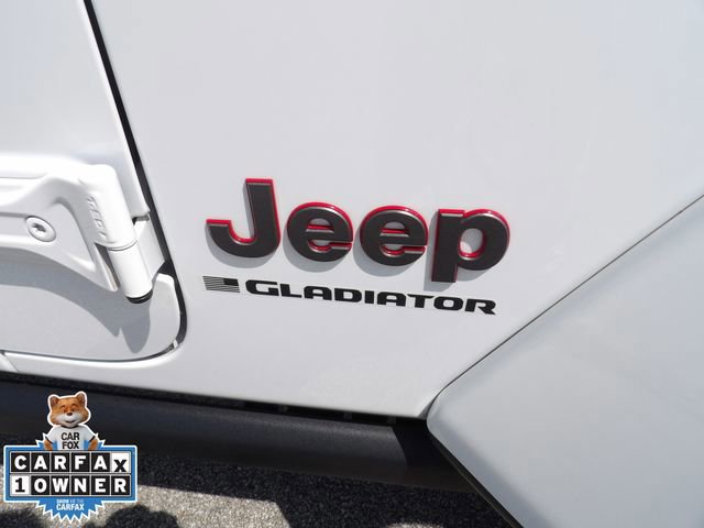 Used 2023 Jeep Gladiator Rubicon w/ Cold Weather Group image 13