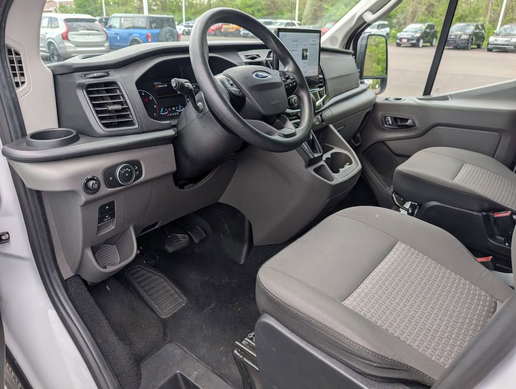 Certified 2024 Ford Transit 350 XLT RWD image 10