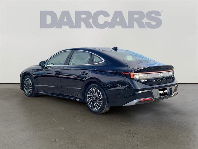 Used 2024 Hyundai Sonata Limited image 4