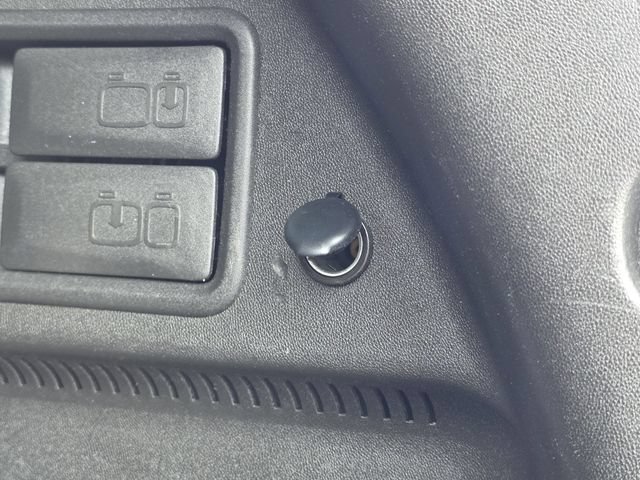 Used 2022 Chevrolet Equinox LT FWD image 28