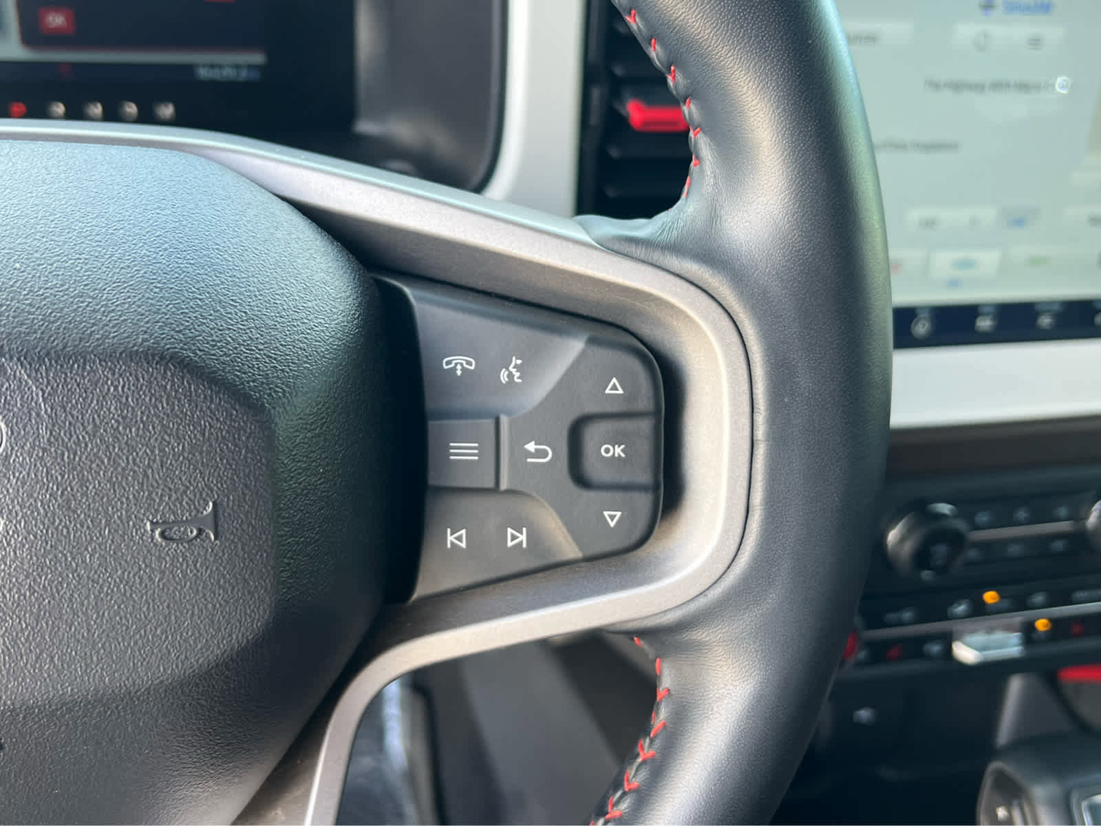 Certified 2023 Ford Bronco Heritage Edition image 33