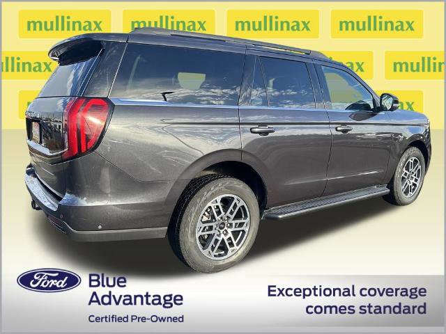 Certified 2025 Ford Expedition Active image 3