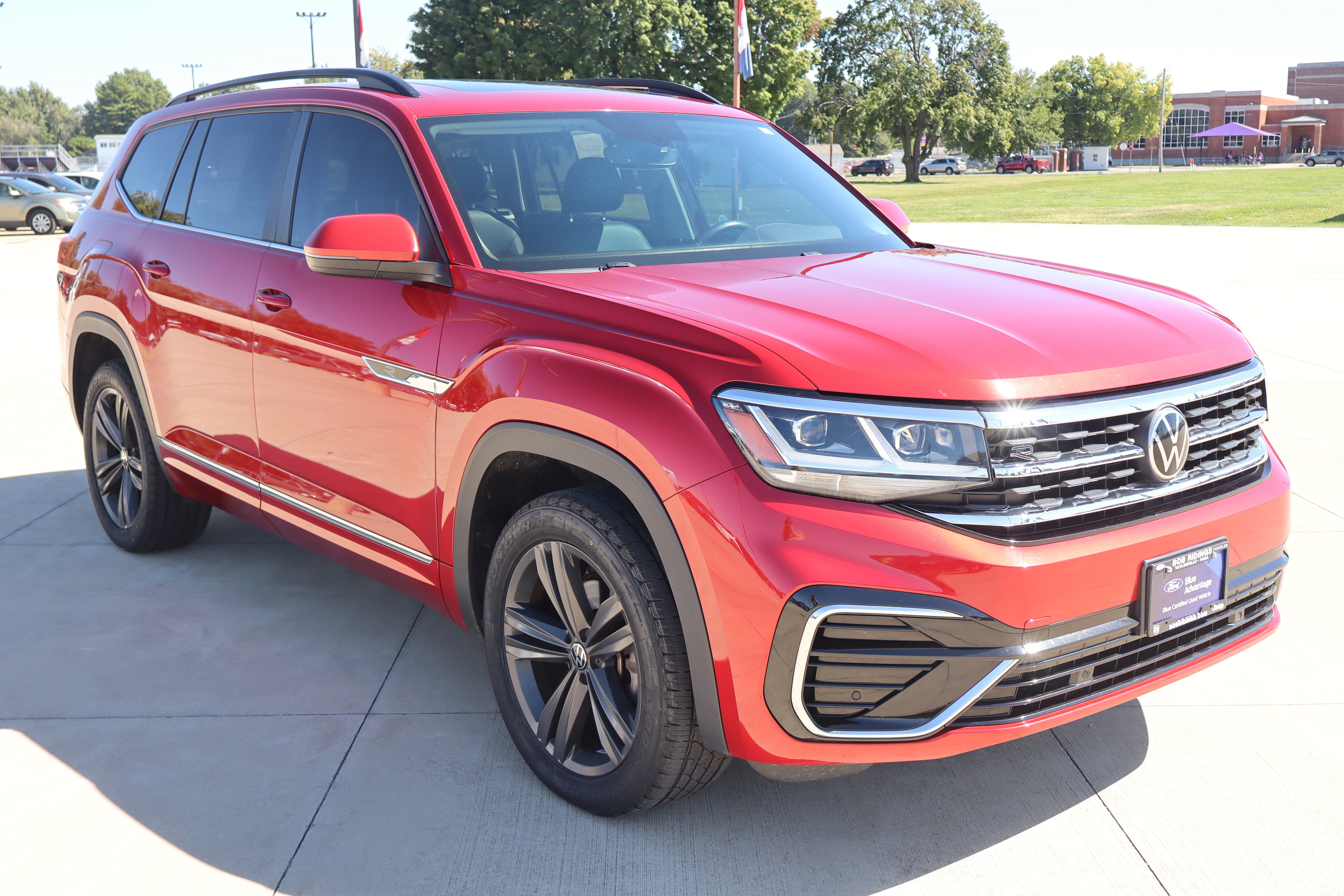 Used 2021 Volkswagen Atlas SE AWD/4WD image 3