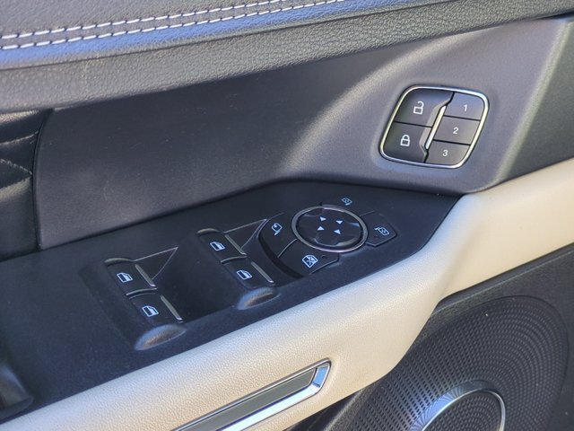 Certified 2019 Ford Expedition Platinum AWD/4WD image 14