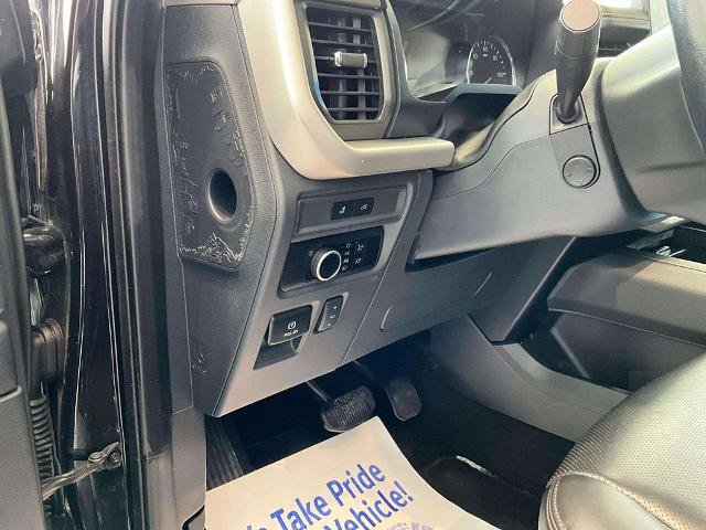 Certified 2024 Ford Expedition XLT image 16