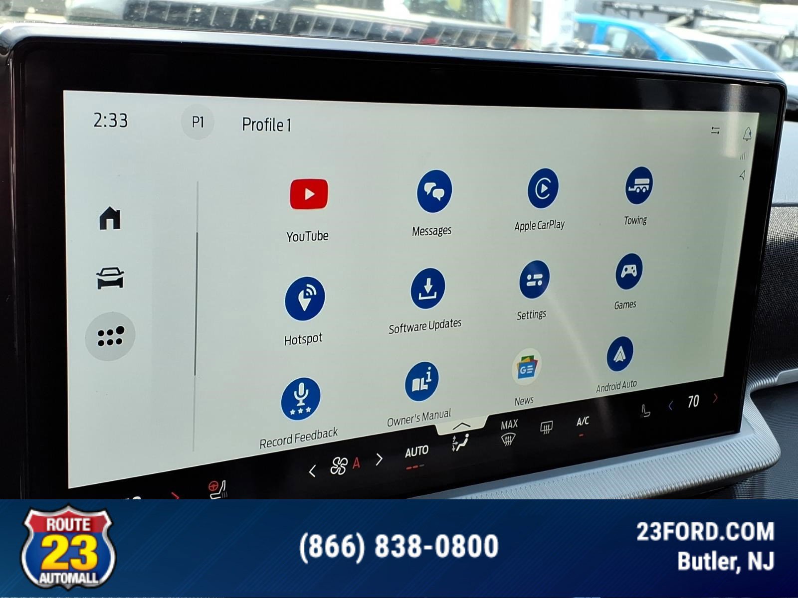 Certified 2025 Ford Explorer ST-Line w/ Premium Package AWD/4WD image 16