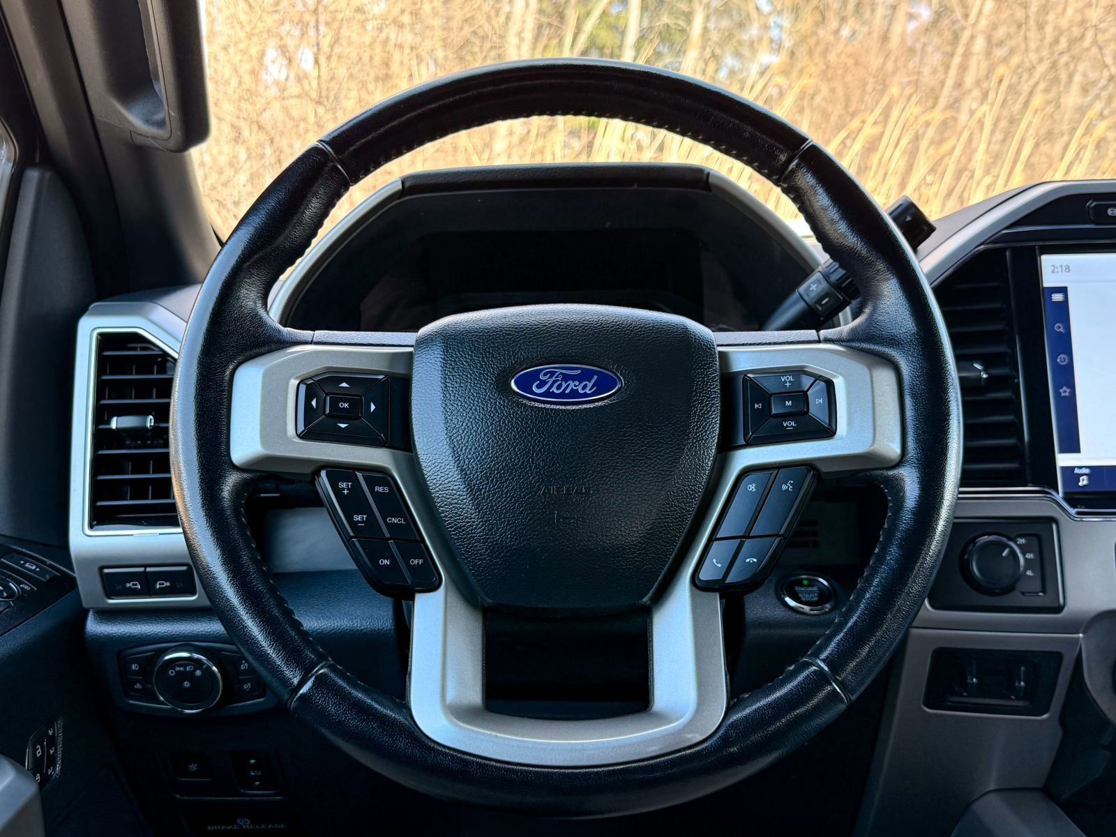 Certified 2022 Ford F350 Lariat w/ Lariat Ultimate Package image 39