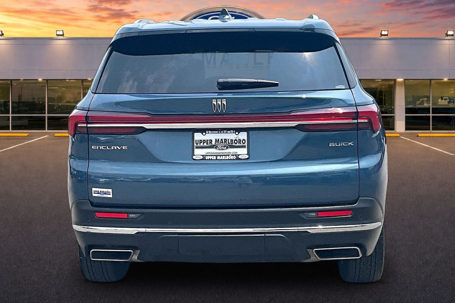 Used 2025 Buick Enclave Preferred FWD image 4