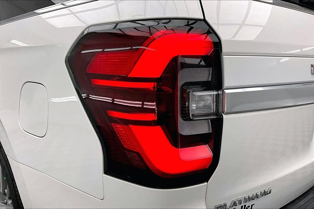 Certified 2023 Ford Expedition Max Platinum AWD/4WD image 31