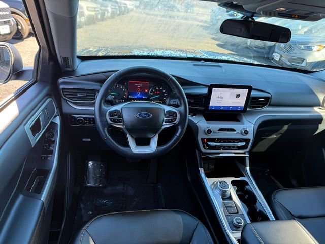 Certified 2023 Ford Explorer XLT w/ Equipment Group 202A image 16