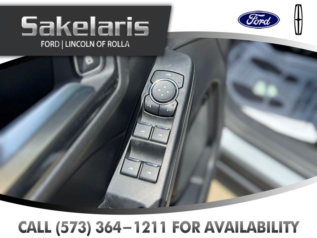 Certified 2025 Ford Escape ST-Line AWD/4WD image 11