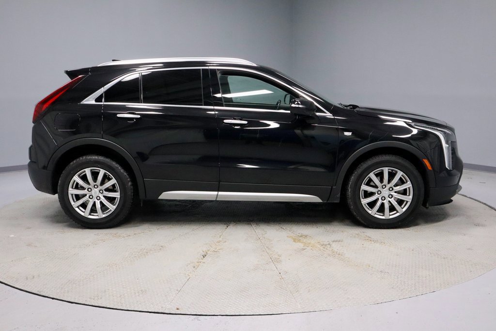 Used 2023 Cadillac XT4 Premium Luxury image 6