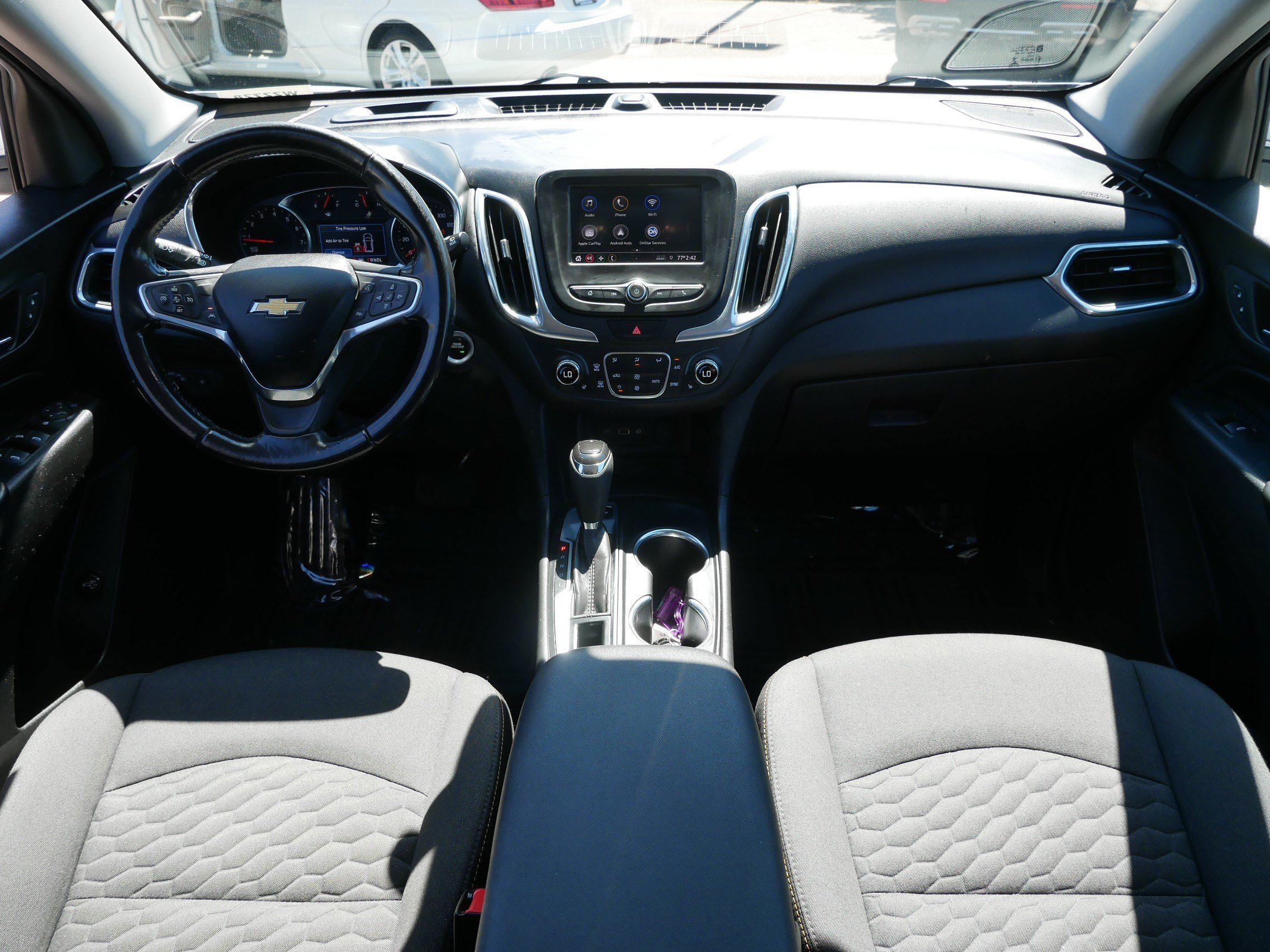 Used 2020 Chevrolet Equinox LT AWD/4WD image 10