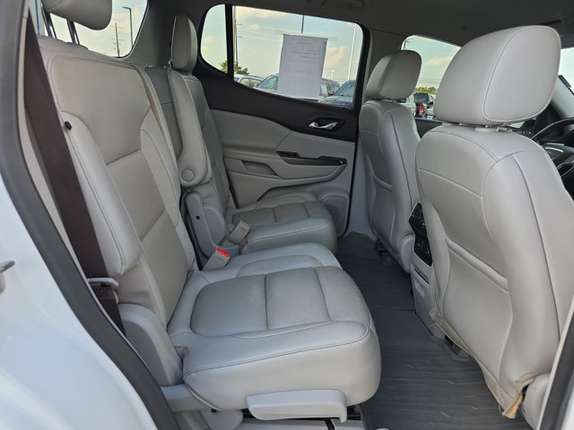 Used 2019 GMC Acadia SLT FWD image 16