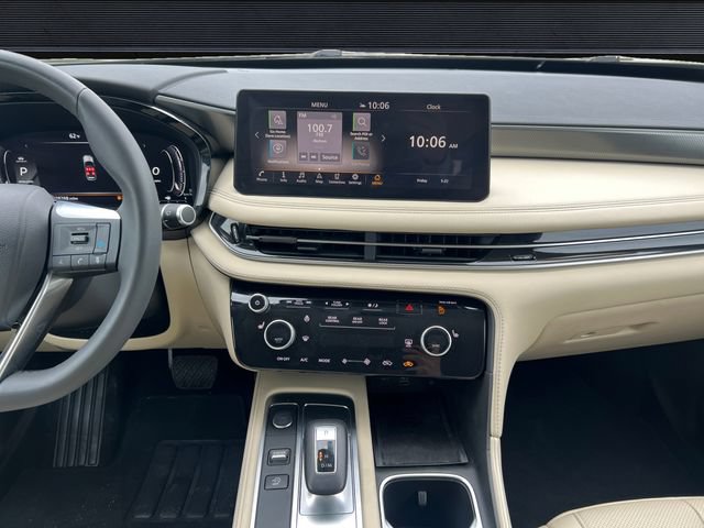 Used 2023 INFINITI QX60 Luxe AWD/4WD image 11