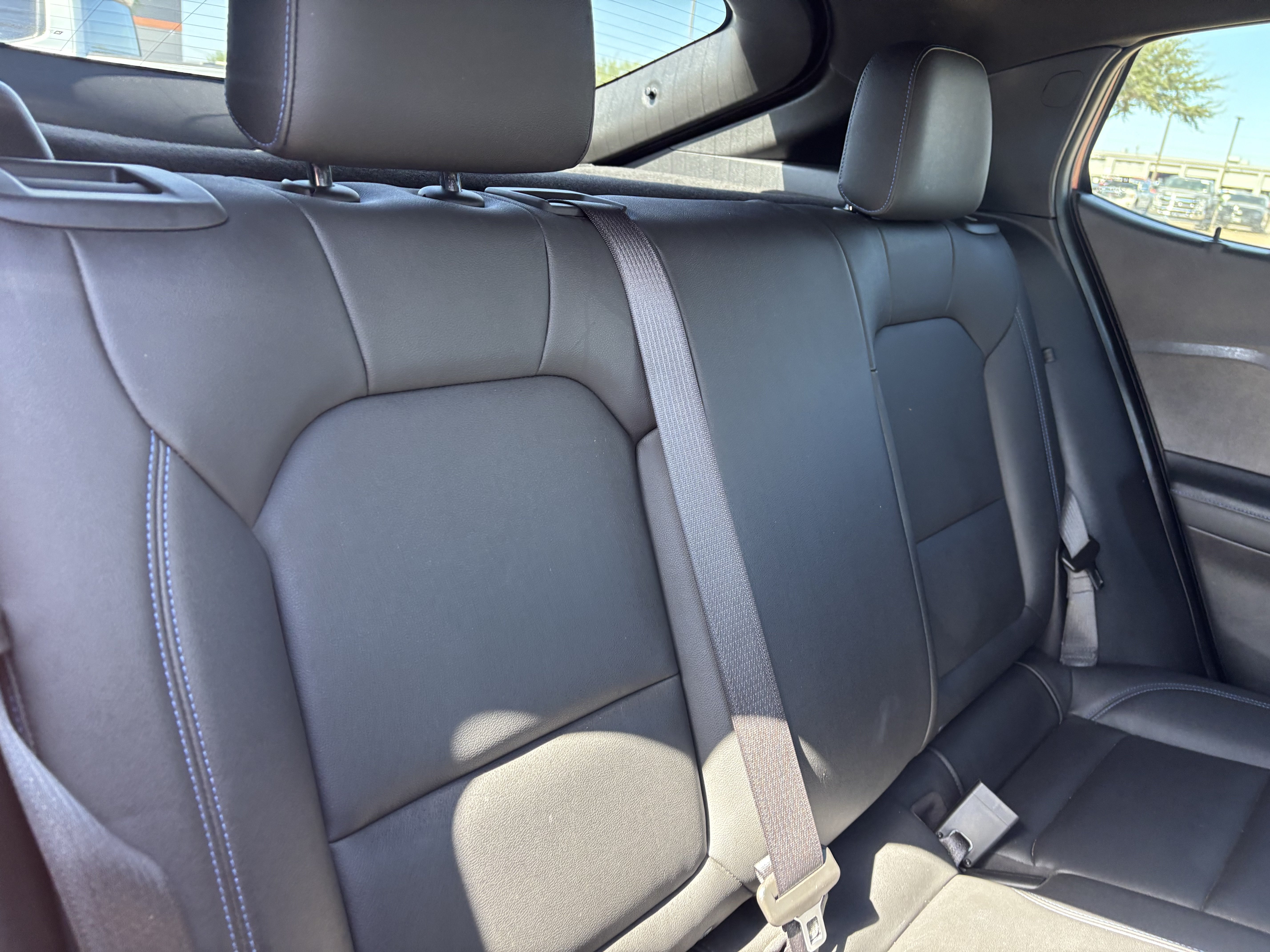Used 2024 Buick Envista Sport Touring w/ Convenience I Package FWD image 23