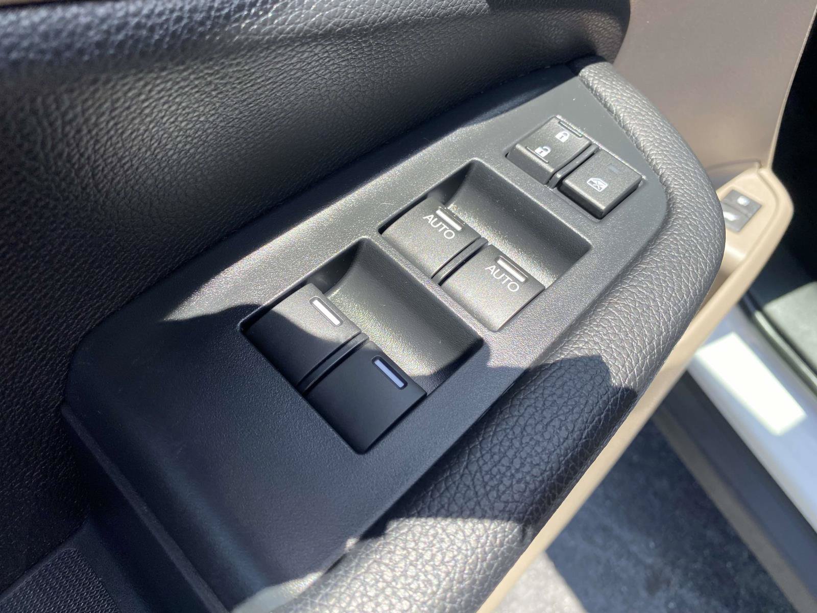 Used 2022 Honda Pilot Touring image 20