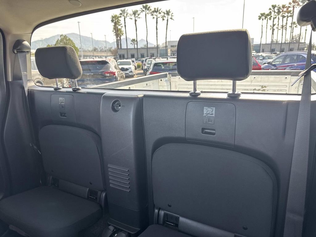 Used 2022 Nissan Frontier S image 22