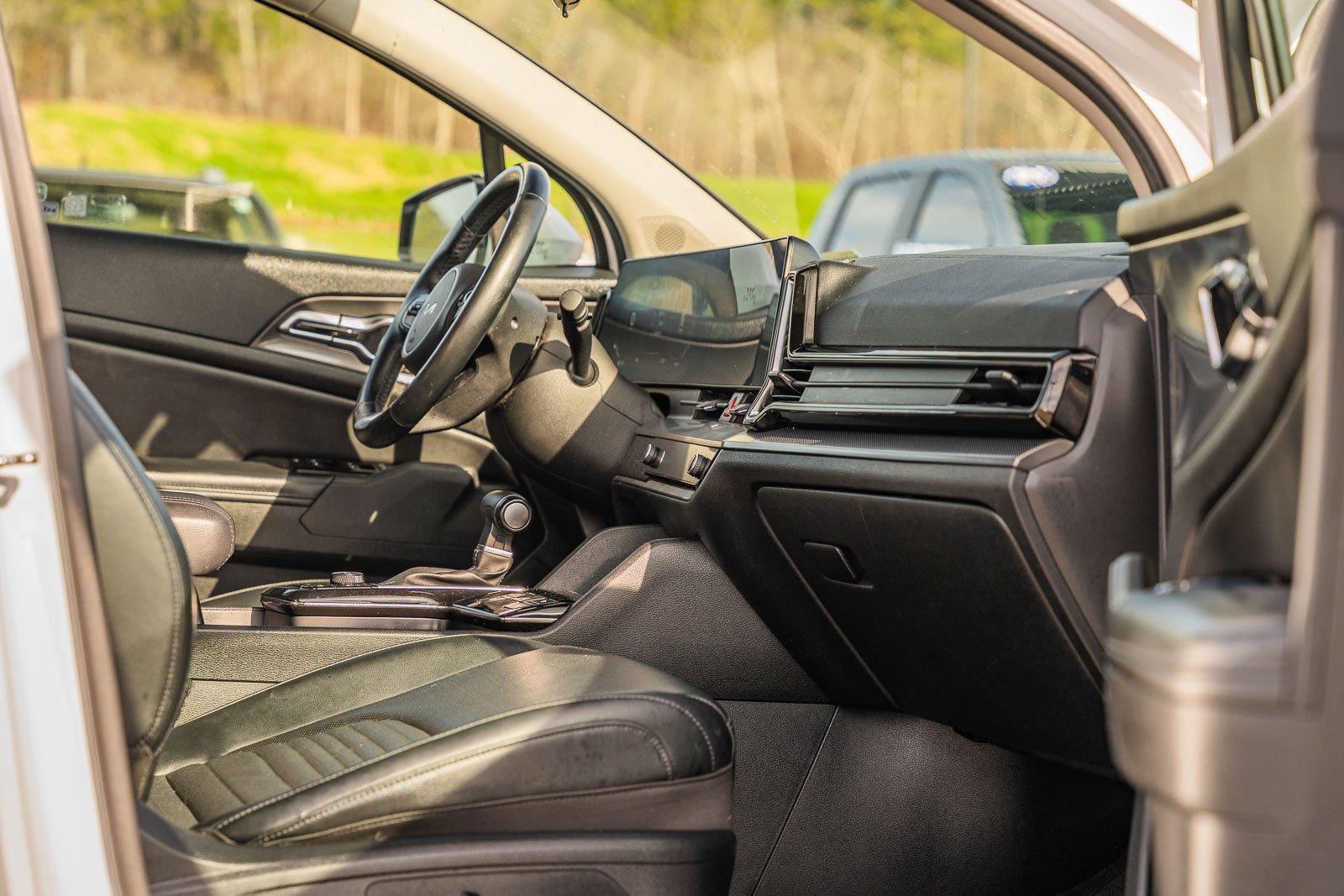 Used 2023 Kia Sportage SX image 13