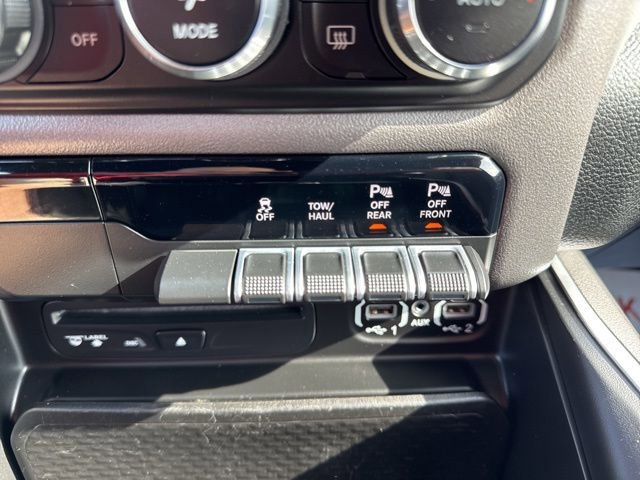 Used 2019 RAM 1500 Big Horn image 24